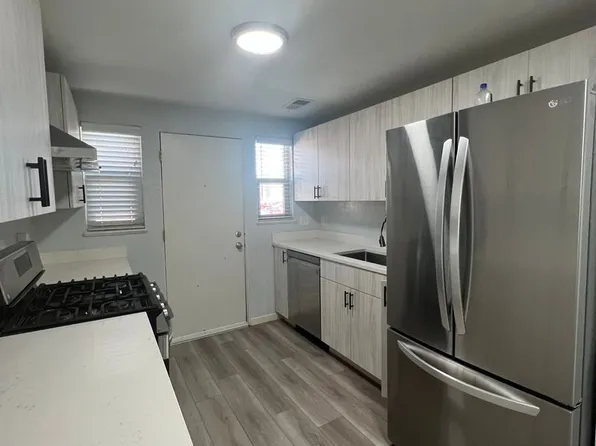 Beautifully Renovated 2 bedroom in Aurora! Right on the park and close to Stanley Marketplace!, 1952 Beeler St, Aurora, CO 80010