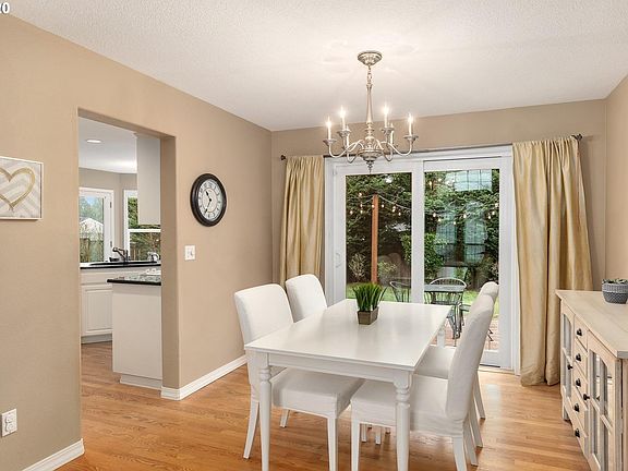 5th image of 10962 SW 109th Ave