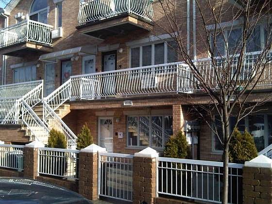 1st image of 8715 Bay 16th St