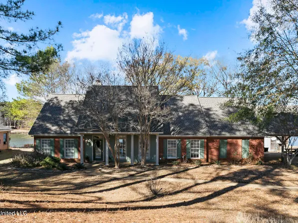 150 Trails End, Flora, MS 39071