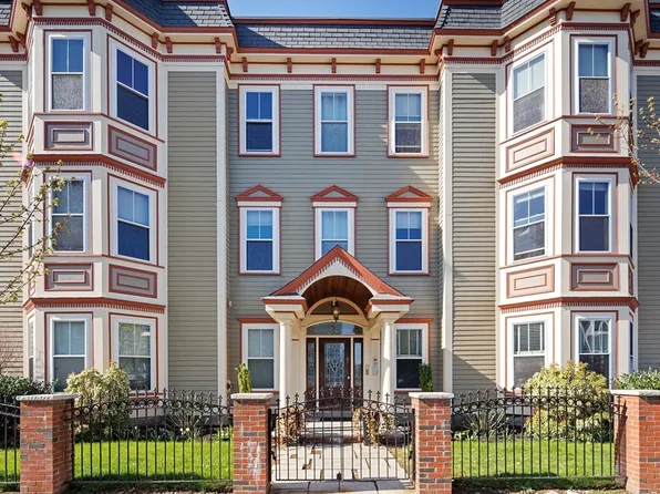 25 Mount Vernon St #4, Dorchester, MA 02125