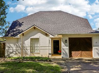 5501 Pecos St, Dickinson, TX 77539