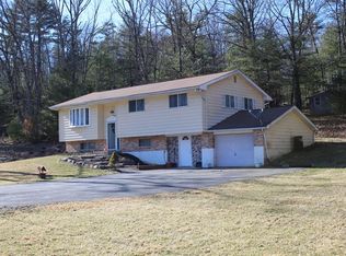 1308 Kroucher Rd, Stroudsburg, PA 18360