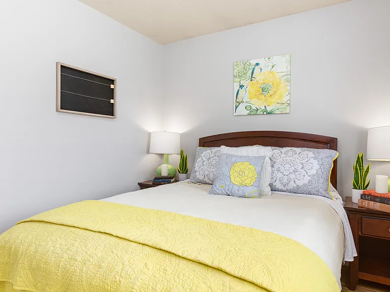 75 S Pebble Ct — Photo 14