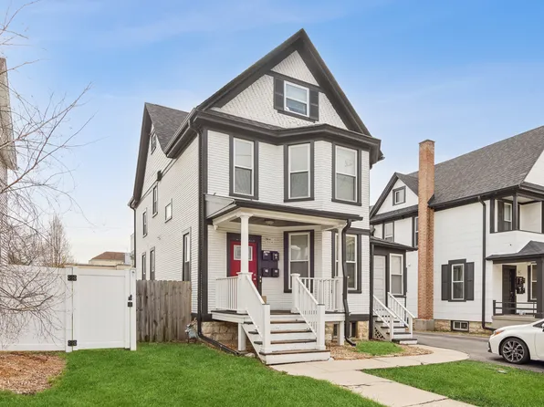 127 N West St Unit 2R, Wheaton, IL 60187