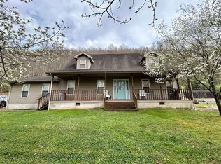861 Tackett Br, Hagerhill, KY