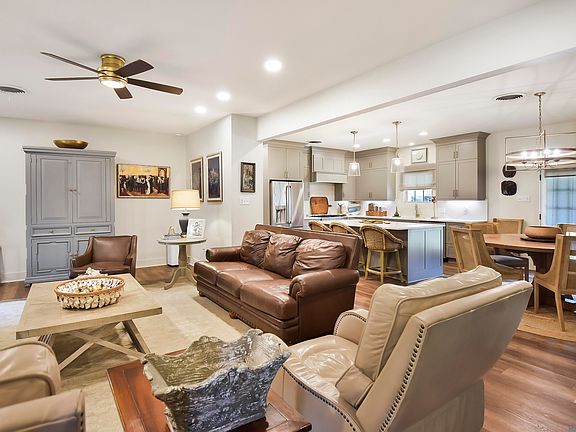 3rd image of 12030 Chester Dr