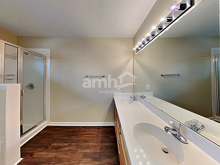 601 Shiretown Ln — Photo 11