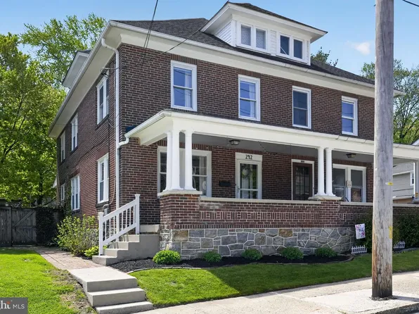 242 Church St, Downingtown, PA 19335