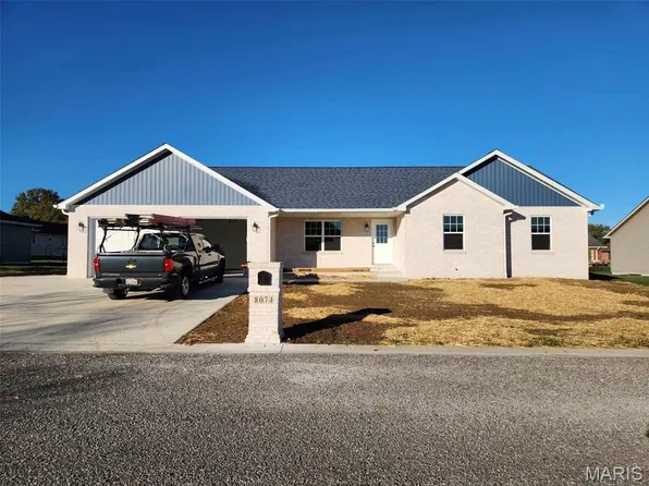 8074 Northland Dr, Breese, IL 62230