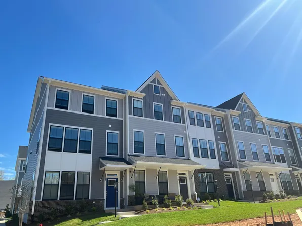 2415 Renewal Rd, Charlottesville, VA 22902