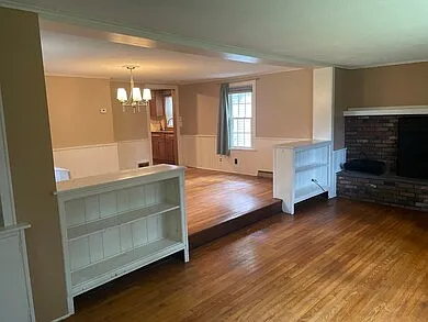 2 bed, 1200 sqft, $2,800 — Photo 2