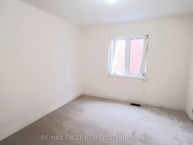 144 Greenwood Rd — Photo 9