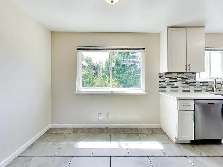 227 Madrone St #3 — Photo 4