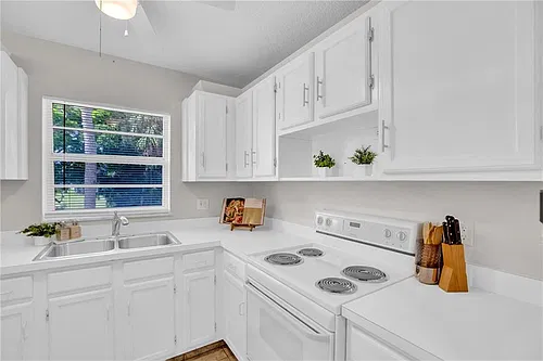 17 Vista Palm Ln #201 Photo 1