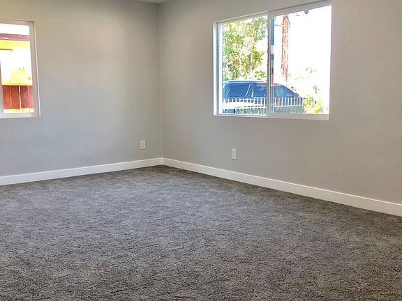 3rd image of 10400 Gunn Ave