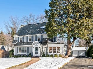 757 Hillcrest Rd, Ridgewood, NJ 07450