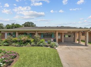 325 Lynnette Dr, Metairie, LA 70003