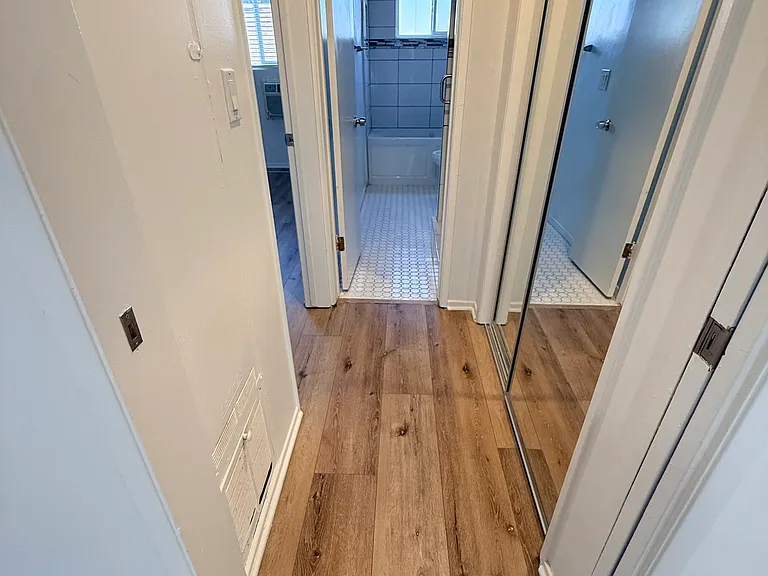 1226 N Fuller Ave #20 — Photo 9