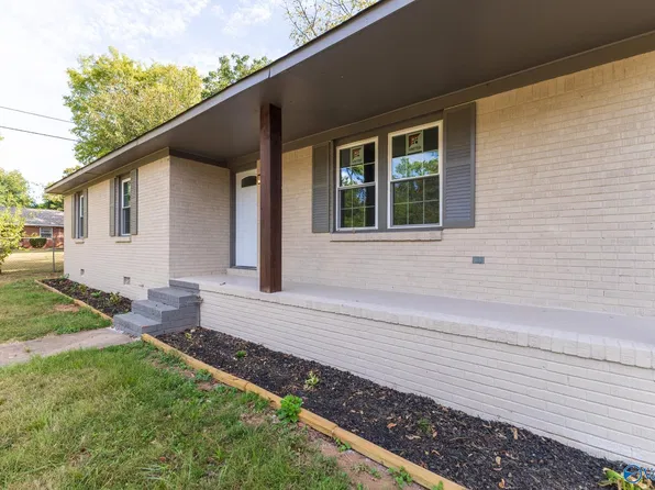 606 14th Ave SW, Decatur, AL 35601
