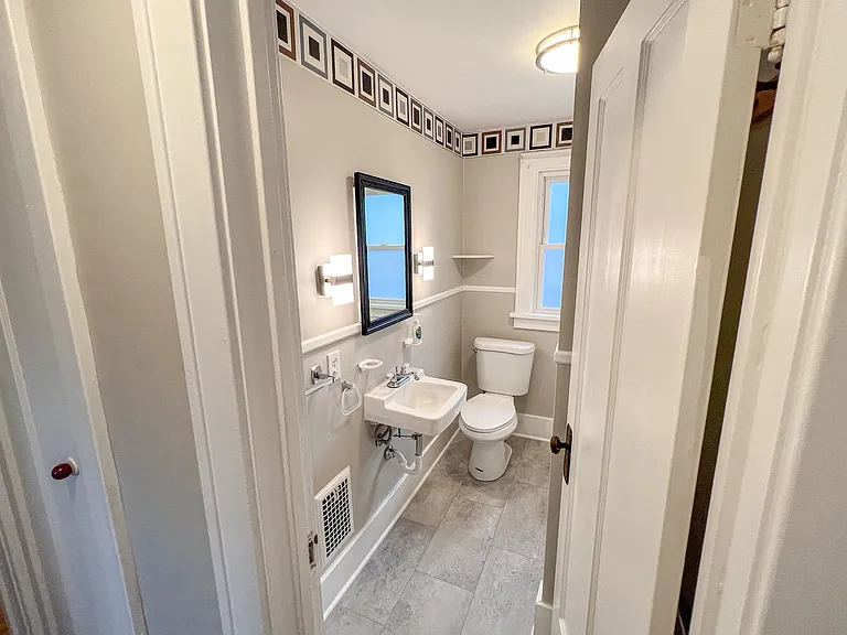 215 Woodstock Rd #217 — Photo 8