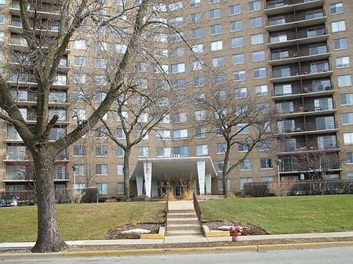 1st image of 7033 N Kedzie Ave APT 807
