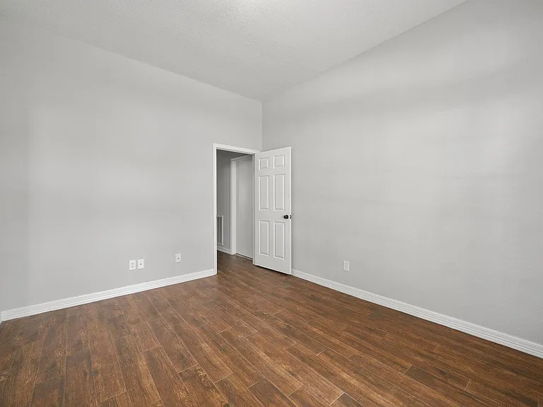 10806 Sutter Ranch Cir — Photo 23