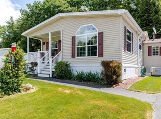 52 Peggi Ln, Winchendon, MA 01475