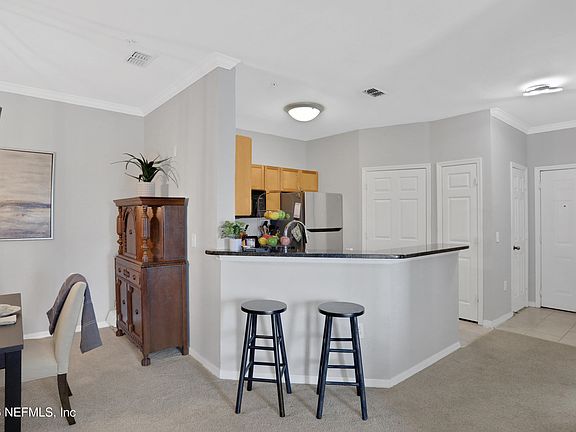 4th image of 10961 Burnt Mill Rd #425