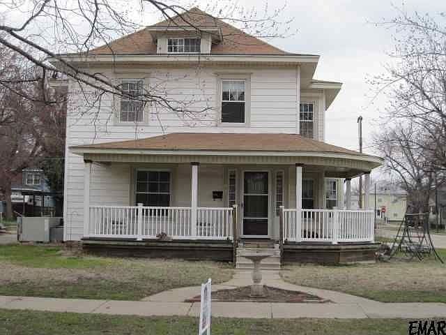 1st image of 1502 W Maine St