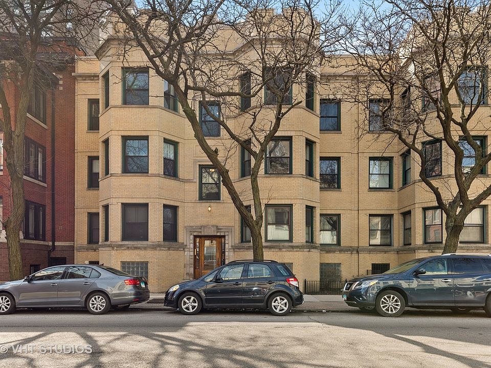 1st image of 4180 N Clarendon Ave #3N