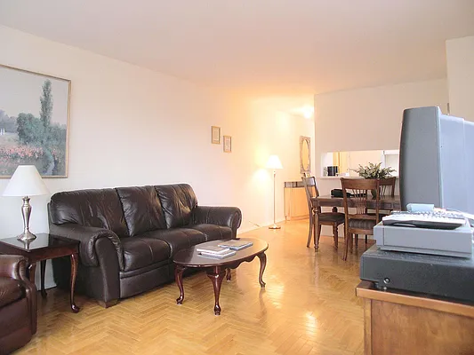 Rented by Owner | media 3