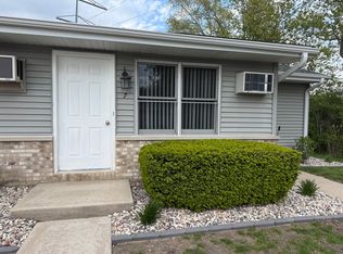 813 Covey Ln #4, Coal City, IL 60416