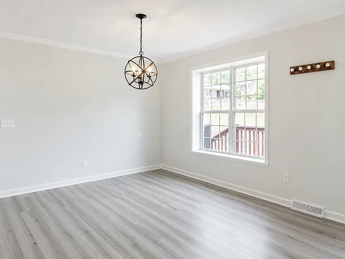 488 Onteora Blvd — Photo 8