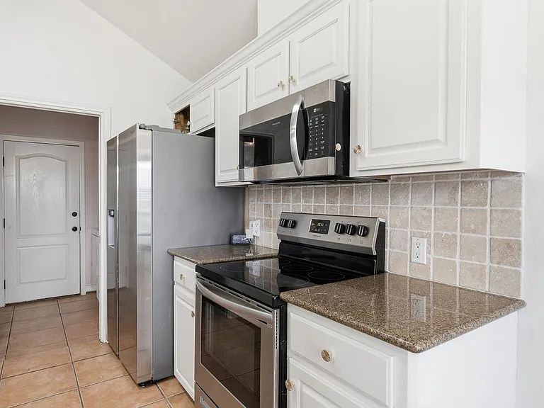 3029 Turkey Hollow Ct — Photo 12