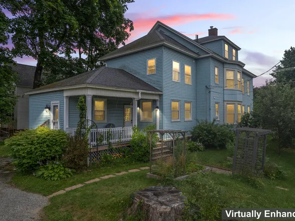 22 School Street, Lisbon, ME 04252