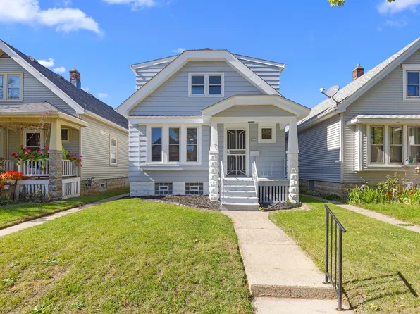 2925 S 7th St, Milwaukee, WI 53215
