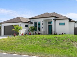 3414 W Gator Cir, Cape Coral, FL 33909