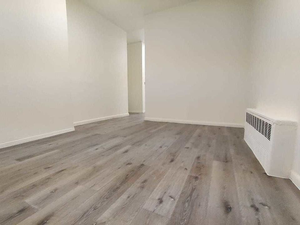 1st image of 259 Elizabeth St #Bd