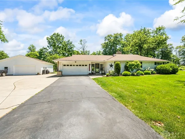 6455 Peters Rd, Tipp City, OH 45371