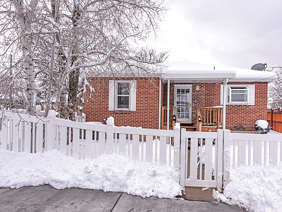 2nd image of 2149 E Wilson Ave