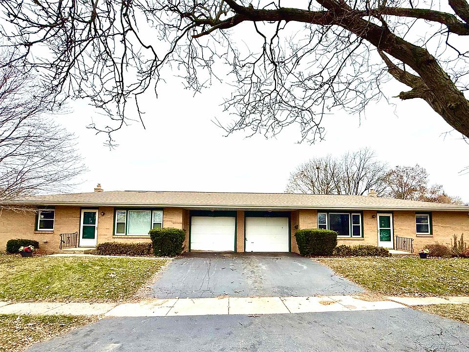 1st image of 402 Elmwood Dr