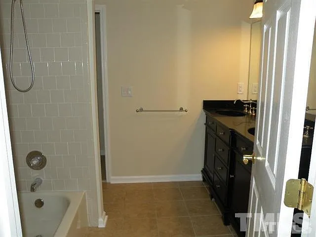 311 Swiss Lake Dr — Photo 20