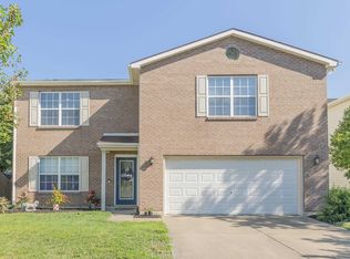 3212 Oaklyn Dr, Evansville, IN 47711