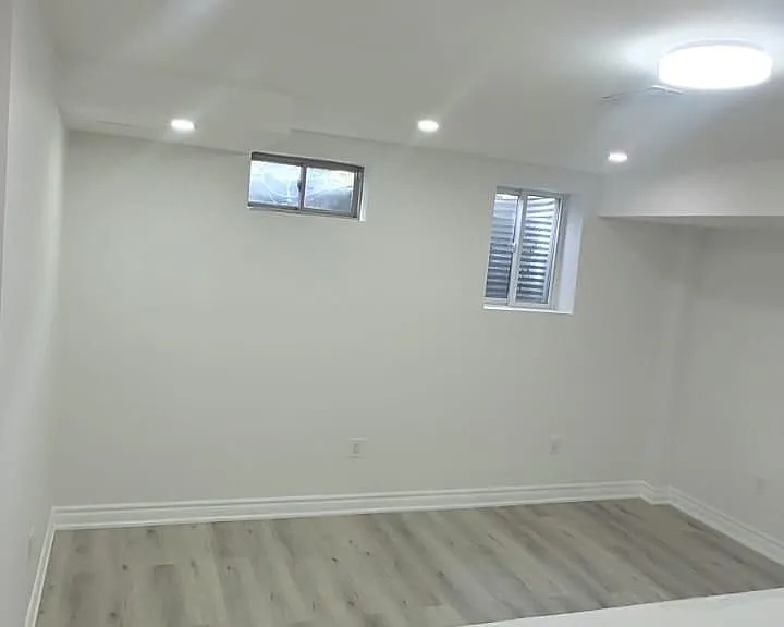 32 Auckland Dr E #BASEMENT — Photo 7