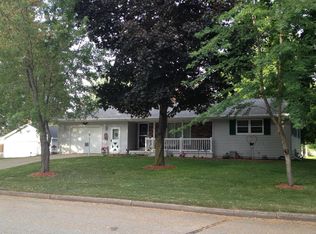 210 S Lake St, Peshtigo, WI 54157