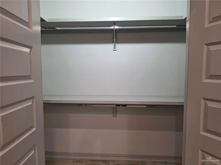 5804 Nightingale Ave #4 — Photo 12