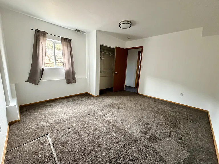 73 Sunlight Ln — Photo 19