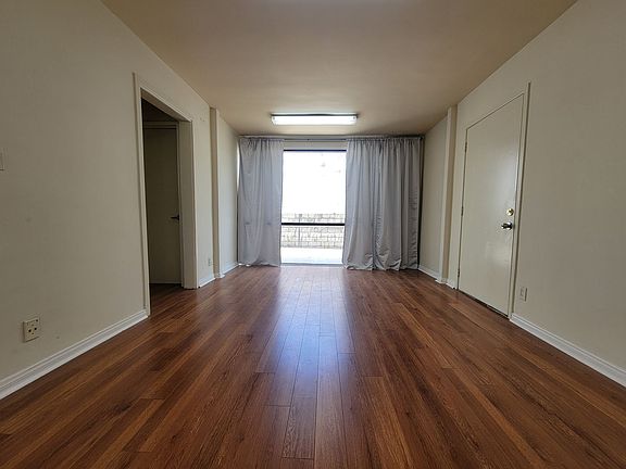 5th image of 5165-5165 1/2 Santa Monica Blvd #B