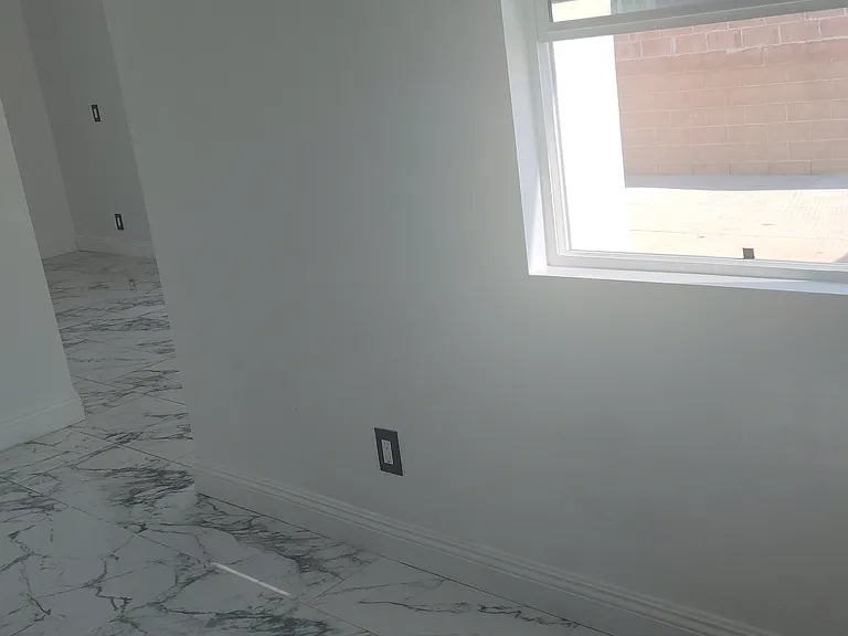 8953 San Carlos Ave — Photo 6